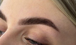 Ламинирование бровей Лешмейкер Надія Київ