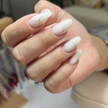 Нарощення нігтів
                    Майстер манікюру Дарья Сміла