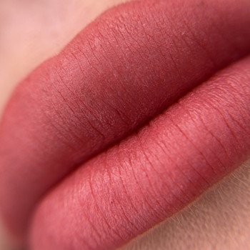 Перманентный макияж
                    Мастер перманентного макияжа Інна Борисполь