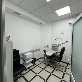 Аренда кабинета маникюр в салоне красоты
                    Салон красоты Натали Одесса