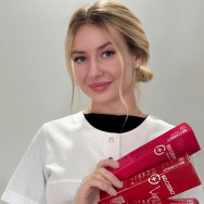 Косметолог-инъекционист Аніта Татарова на Barb.ua