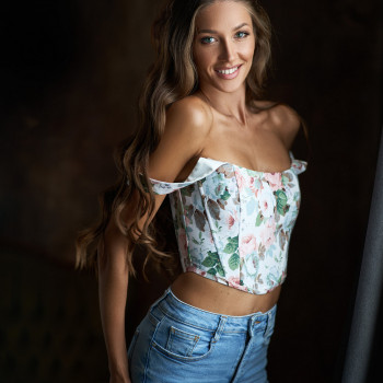 Студійний жанровий портрет