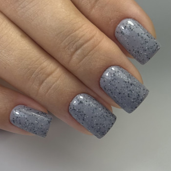 Манікюр
                    Майстер манікюру Яна Київ