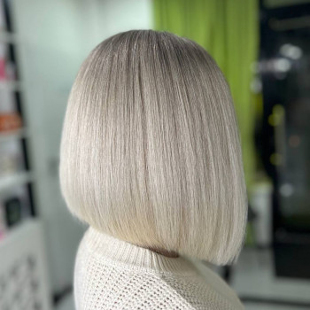 Фарбування з освітленням, шатуш
                    Салон красоты Fargo Киев