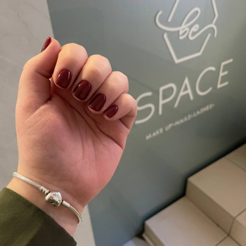 Стигла вишня осені