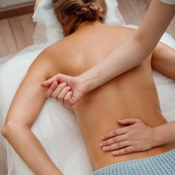 Ломі - Ломі гавайський стиль масаж
                    Масажист Тамара Одеса