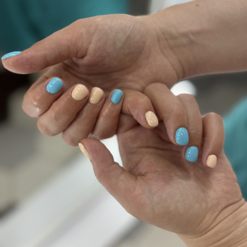 Манікюр
                    Салон краси Beauty Space Львів