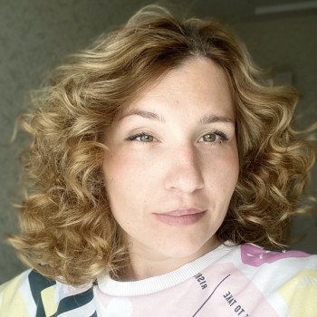 Хімічна завивка
                    Жіночий перукар Оксана Київ