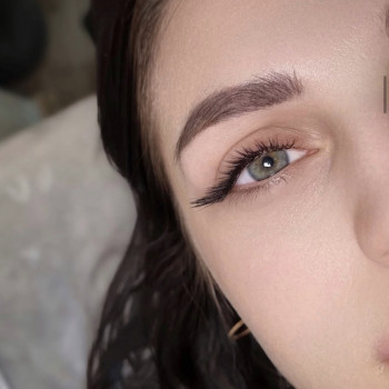 Нарощення вій
                    Лешмейкер Луїза Львов