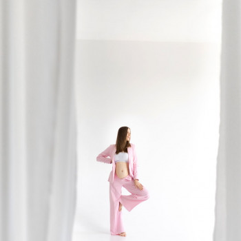 Вагітна індивідуальна зйомка/з партнером: у студії/на природі/у вашій домівці