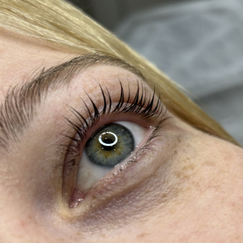 ламінування вій