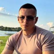 Стиліст-іміджмейкер Богдан Кард на Barb.ua