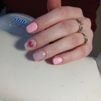 Дизайн нігтів
                    Майстер манікюру Мария Київ