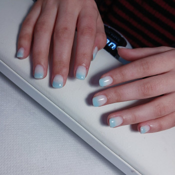 Дизайн нігтів
                    Майстер манікюру Мария Київ