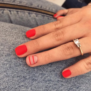 Дизайн нігтів
                    Майстер манікюру Мария Київ