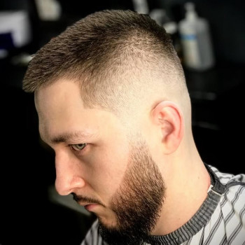 Чоловіча стрижка, фото - Студія лазерної епіляції Yuri Black Studio