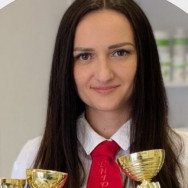 Косметолог Ілона Возняк на Barb.ua