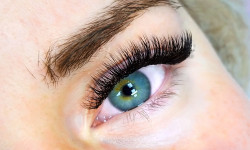 Наращивание ресниц 2D Лешмейкер Юлия Біла Церква