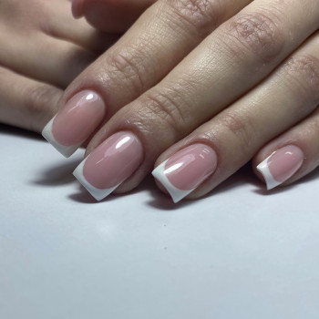 Манікюр
                    Салон красоты Kaif Studio Винница