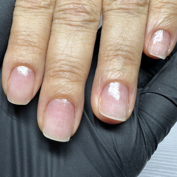 Манікюр гігієнічний
                    Мастер маникюра Виктория Днепр