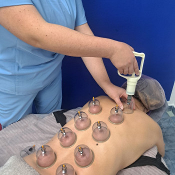 Вакуумний масаж # банки #