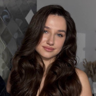 Перукар-стиліст Кіра Черевань на Barb.ua