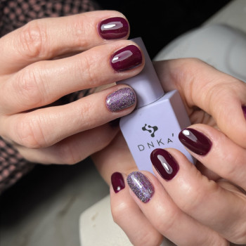 Манікюр з укріпленням