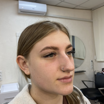 Ламінування+корекція та фарбування брів 🩷