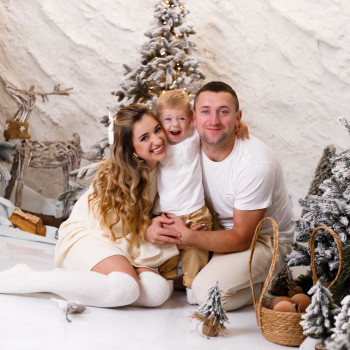  #різдвянасімейнафотосесія #новорічнафотосесіяльвів #сімейнийфотографльвів