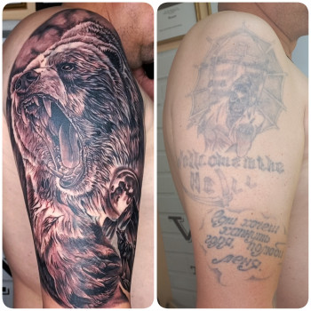 Татуировки любой сложности. Перекрытие шрамов. Перекрытие/ обновление старой тату
                    Тату мастер Александр Викторович Запорожье