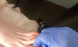 Рефлекторный массаж стоп Майстер з пірсингу Татьяна Київ