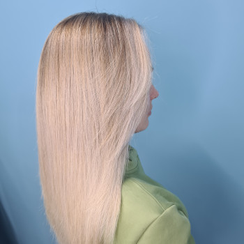 Аіртач
                    Перукар-стиліст  Київ