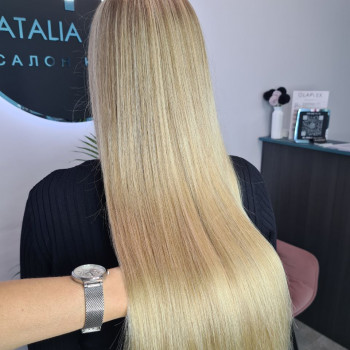 Аіртач
                    Перукар-стиліст  Київ