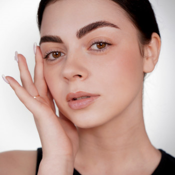 Фото из портфолио мастера Олександра Рябова (визажист, Каменец-Подольский)