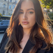 Мастер по наращиванию волос Анна Мельниченко на Barb.ua