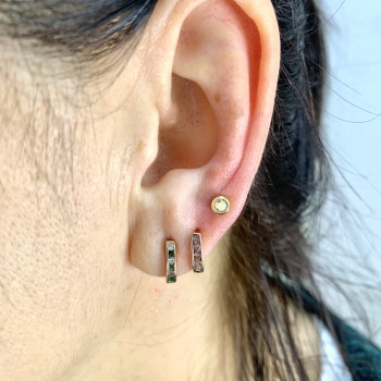 Пірсинг мочок вух
                    Майстер з пірсингу Татьяна Київ