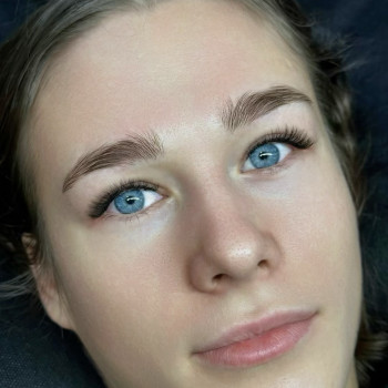 1.5D обʼєм
ефект «білочка»
7-12мм довжина
завиток С
війки чорного кольору