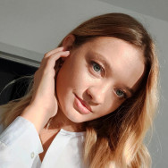 Мастер маникюра Анастасія Зінченко на Barb.ua