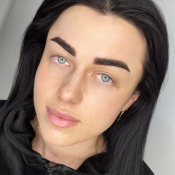 Перманентный макияж бровей
                    Мастер перманентного макияжа Лина Кременчуг