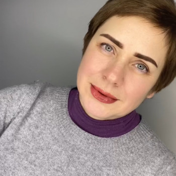 Перманентний макіяж губ
                    Майстер перманентного макіяжу Лина Кременчук