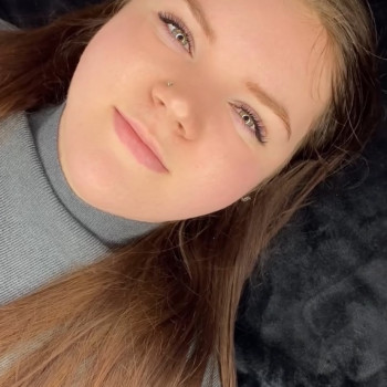 Нарощування вій
                    Майстер перманентного макіяжу Лина Кременчук