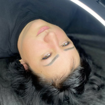 Нарощування вій
                    Майстер перманентного макіяжу Лина Кременчук