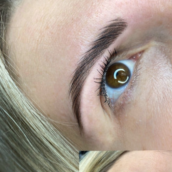 Оформлення та корекція брів
                    Майстер перманентного макіяжу Лина Кременчук