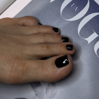 Педикюр косметично-гігієнічний
                    Майстер манікюру Татьяна Київ