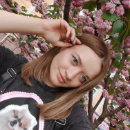 Мастер маникюра Анастасія Зінченко на Barb.ua