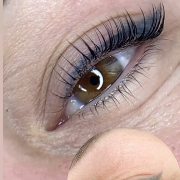 Ламінування вій / брів
                    Майстер перманентного макіяжу Лина Кременчук