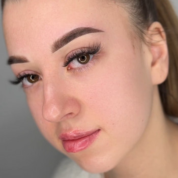 Перманентний макіяж брів
                    Бровіст  Івано-Франківськ