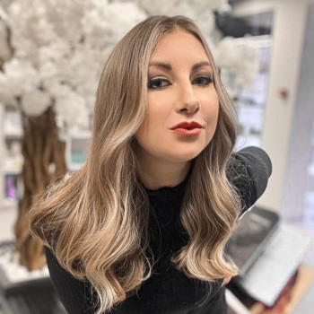  #зачіска #локони #пучок #мейкнюд