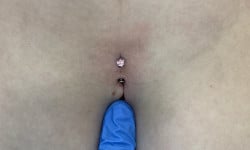 Пирсинг пупка Мастер по пирсингу Татьяна Киев