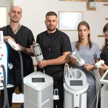 Наша команда з апаратних процедур #ендосфера  #лазернаепіляція та  #м22